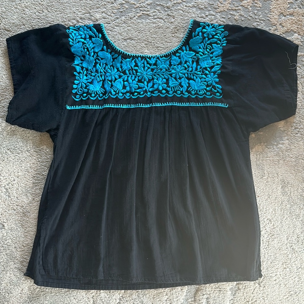 Mexican short sleeve blouse